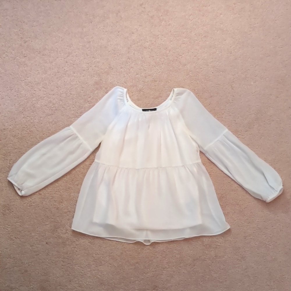 Large(14) girl's top/blouse by "Amy Byer", white